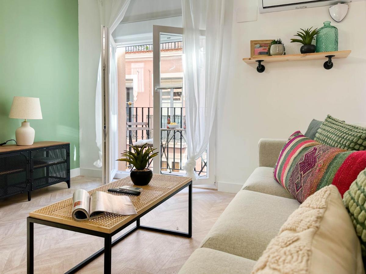 Apartamento Elegante A Unos Pasos De La Rambla.