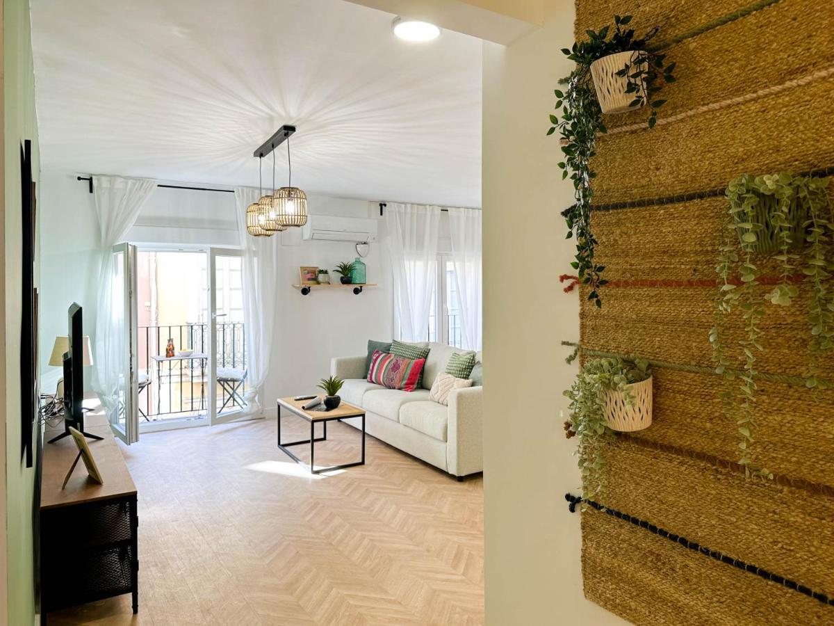 Elegante A Unos Pasos De La Rambla. Apartamento *